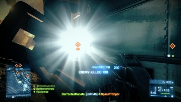 Battlefield 3 Guide : Tipp 15: Taclight mit Bedacht einsetzen. Die Taschenlampen blenden sowohl Gegner als auch Kameraden. Deshalb möglichst nur anschalten, wenn wir in Feindrichtung schauen. 